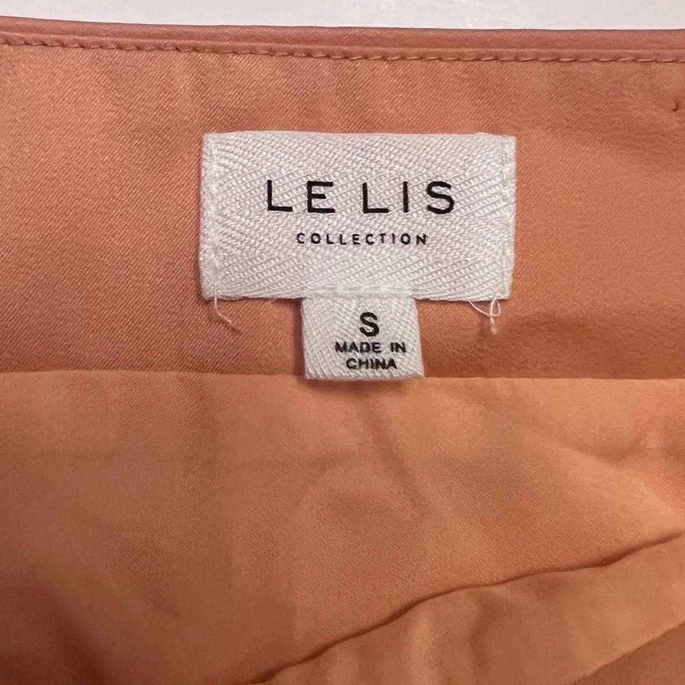 Le Lis Crop Camisole Top & Mini Skirt‎ Set in Nude Peach Rhinestones Size XS/S